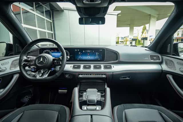 Mercedes-Benz GLE (2025) thumbnail 32