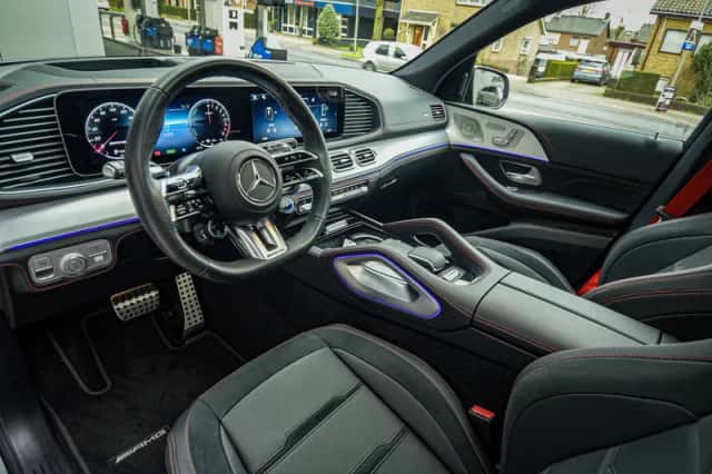 Mercedes-Benz GLE (2025) thumbnail 8