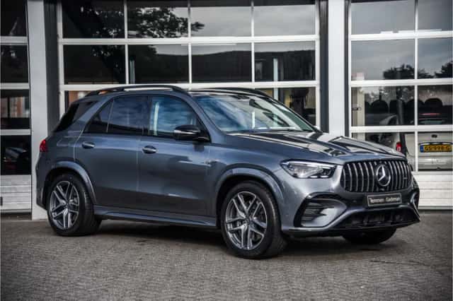 Mercedes-Benz GLE (2025) thumbnail 1