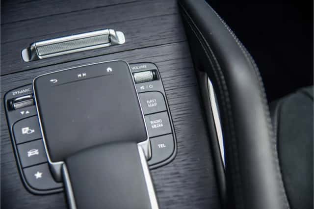 Mercedes-Benz GLE (2025) thumbnail 19