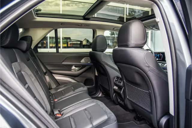 Mercedes-Benz GLE (2025) thumbnail 24