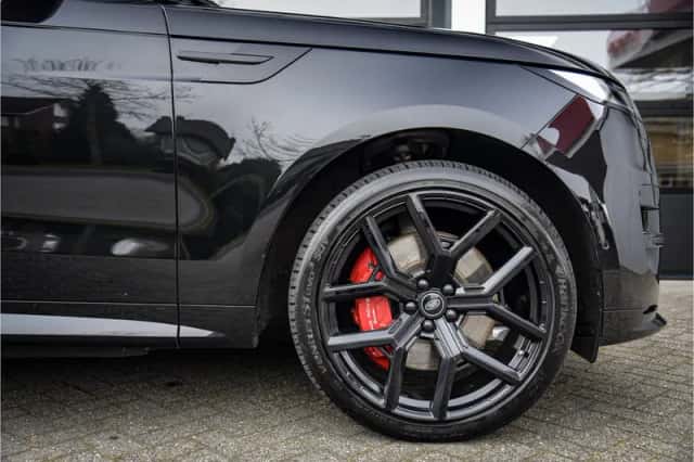 Land Rover Range Rover Sport (2023) thumbnail 5