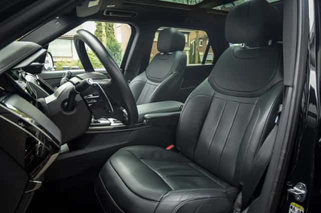 Land Rover Range Rover Sport (2023) thumbnail 6