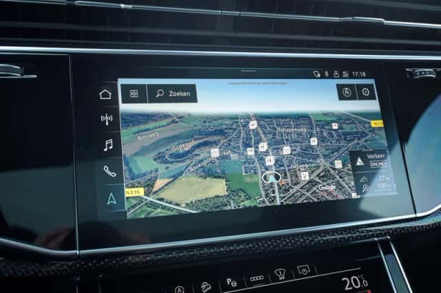 Audi SQ8 (2023) thumbnail 14