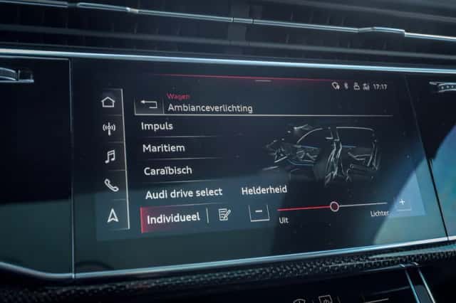 Audi SQ8 (2023) thumbnail 16