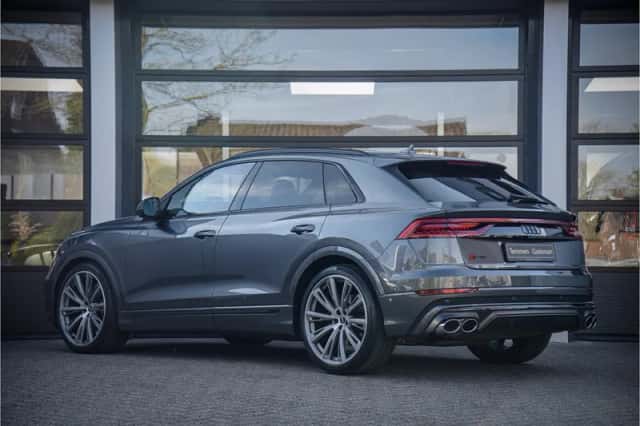 Audi SQ8 (2023) thumbnail 3