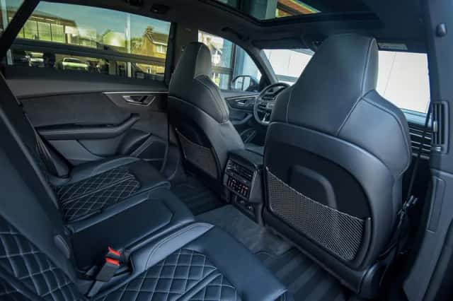 Audi SQ8 (2023) thumbnail 24