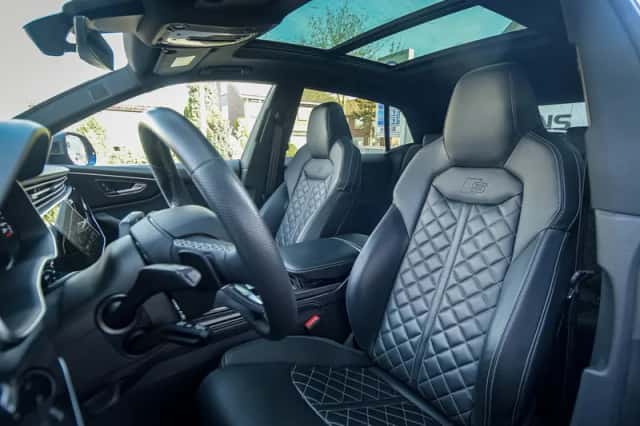 Audi SQ8 (2023) thumbnail 6