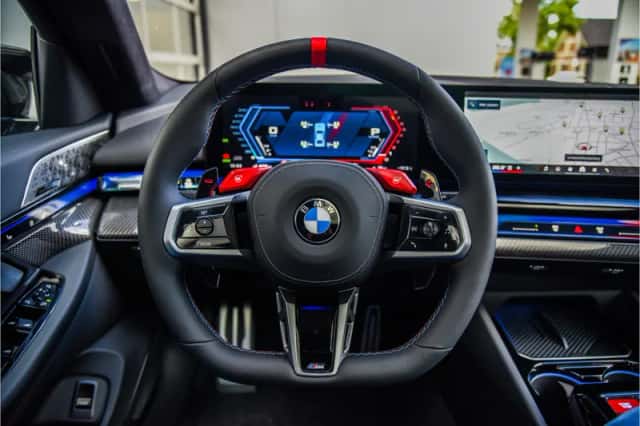 BMW M5 (2025) thumbnail 9