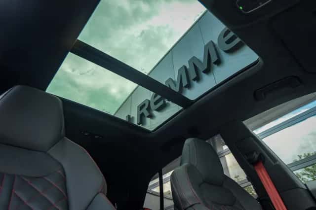 Audi Q8 (2025) thumbnail 22