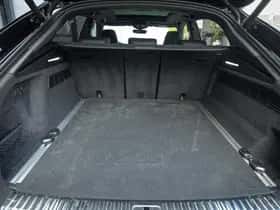 Audi Q8 (2025) thumbnail 37