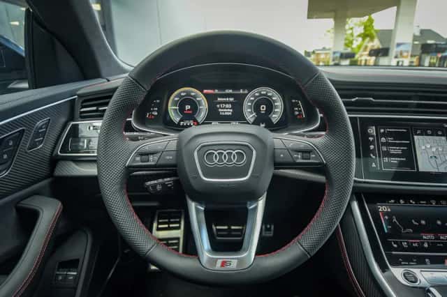 Audi Q8 (2025) thumbnail 10