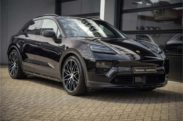 Porsche Macan (2025) thumbnail 28