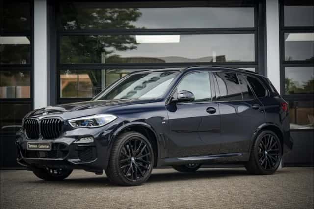 BMW X5 (2020) thumbnail 2