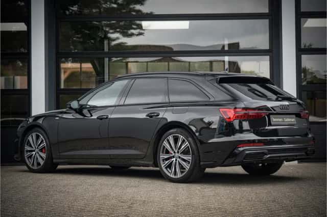 Audi A6 (2022) thumbnail 3