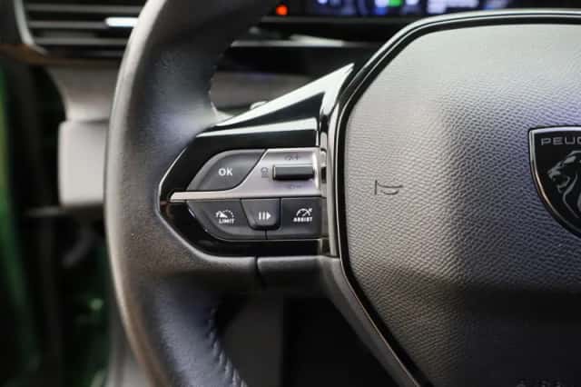 Peugeot 308 (2022) thumbnail 15