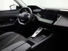 Peugeot 308 (2022) thumbnail 3