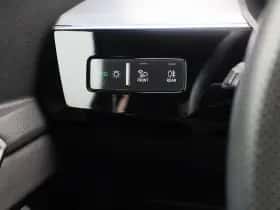 Audi Q8 (2023) thumbnail 26