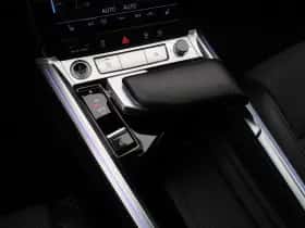 Audi Q8 (2023) thumbnail 27