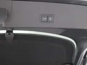 Audi Q8 (2023) thumbnail 33