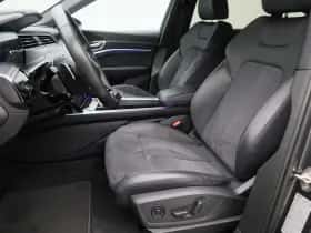 Audi Q8 (2023) thumbnail 10