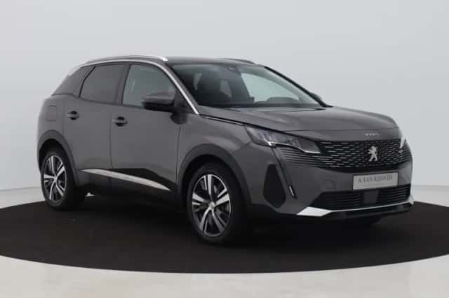 Peugeot 3008 (2021) thumbnail 2