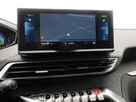 Peugeot 3008 (2021) thumbnail 23