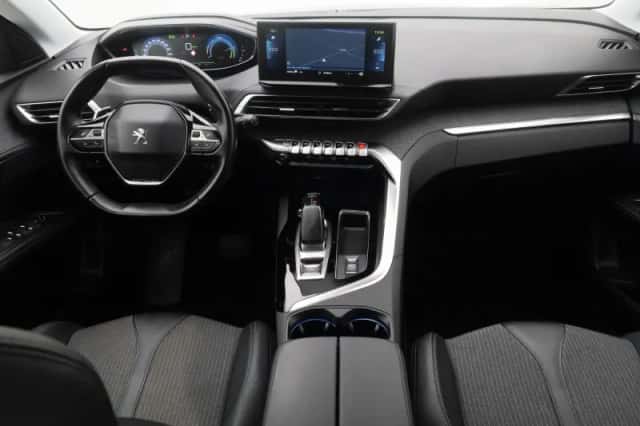 Peugeot 3008 (2021) thumbnail 7