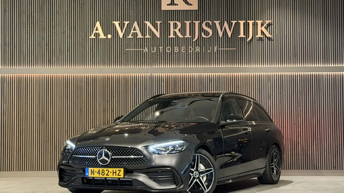 Mercedes-Benz C-Klasse (2021) — foto 1