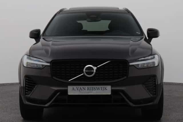 Volvo XC60 (2021) thumbnail 13
