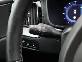 Volvo XC60 (2021) thumbnail 21