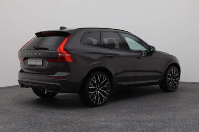 Volvo XC60 (2021) thumbnail 5