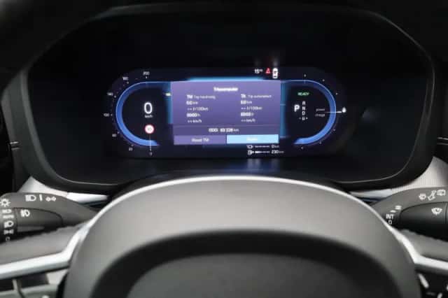 Volvo XC60 (2021) thumbnail 6