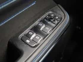 Lynk & Co 01 (2023) thumbnail 22