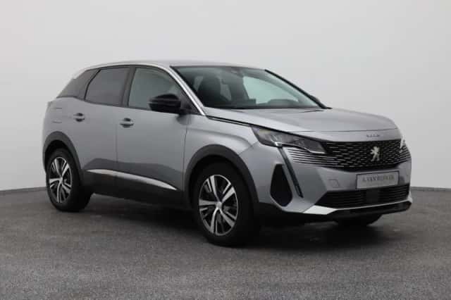 Peugeot 3008 (2022) thumbnail 2