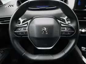 Peugeot 3008 (2022) thumbnail 14