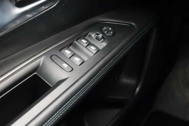 Peugeot 3008 (2022) thumbnail 18
