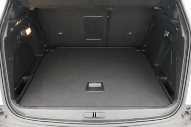 Peugeot 3008 (2022) thumbnail 24