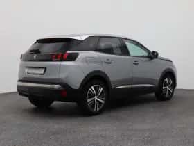 Peugeot 3008 (2022) thumbnail 5