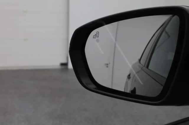 Peugeot 3008 (2022) thumbnail 21