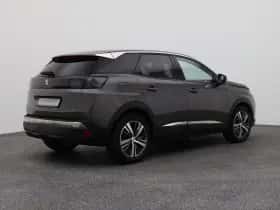 Peugeot 3008 (2022) thumbnail 5
