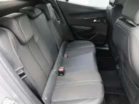 Peugeot 2008 (2023) thumbnail 11