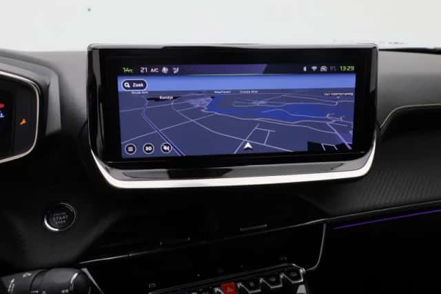 Peugeot 2008 (2023) thumbnail 14