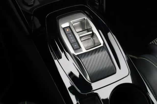 Peugeot 2008 (2023) thumbnail 15