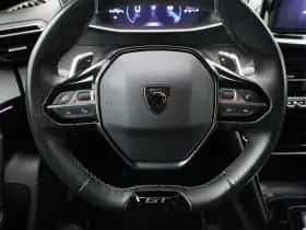Peugeot 2008 (2023) thumbnail 17