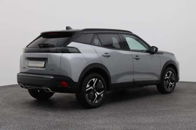 Peugeot 2008 (2023) thumbnail 5