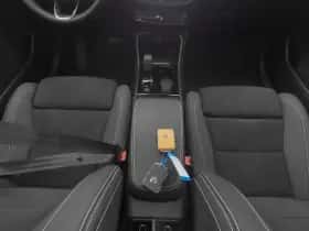Volvo XC40 (2023) thumbnail 12
