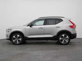 Volvo XC40 (2023) thumbnail 13