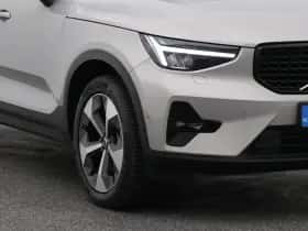 Volvo XC40 (2023) thumbnail 17