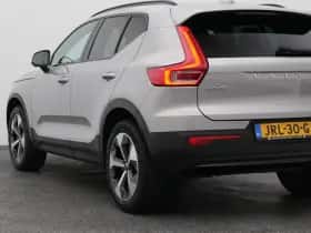 Volvo XC40 (2023) thumbnail 18